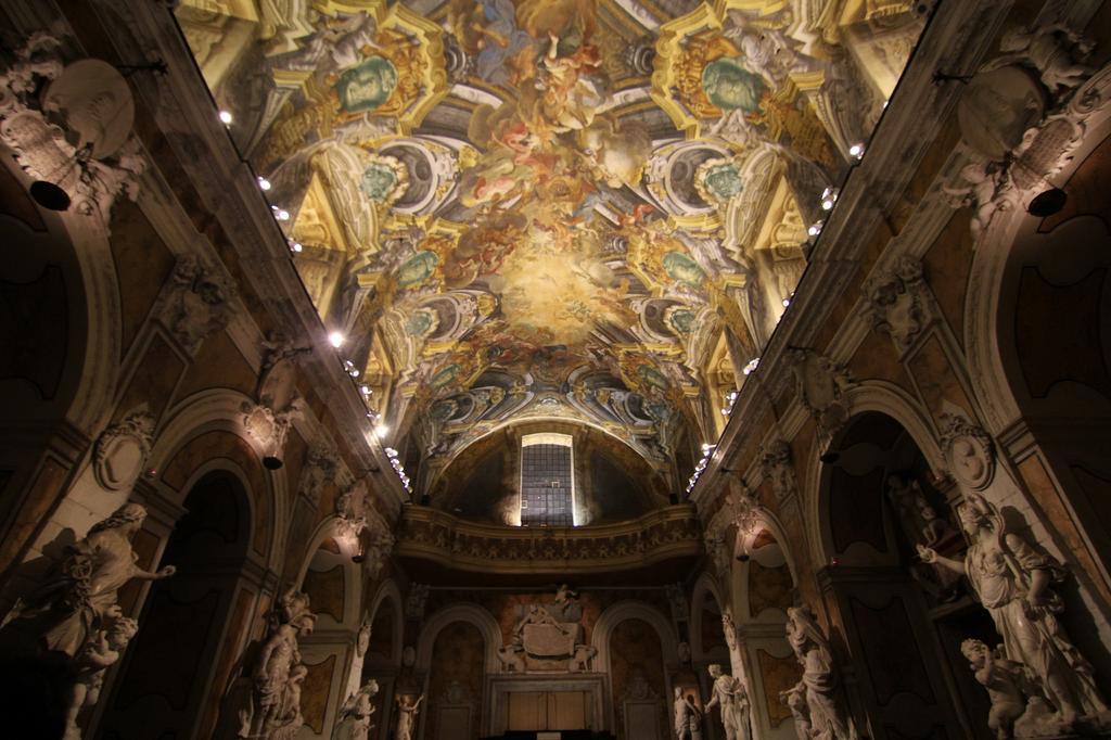 Апартаменты Casa San Marcellino Неаполь Экстерьер фото